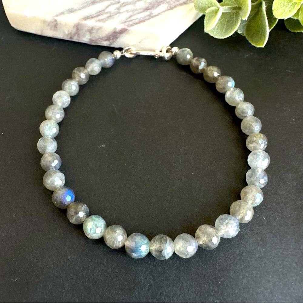 Mens Labradorite Bracelet 6mm faceted Stone Beaded Bracelet